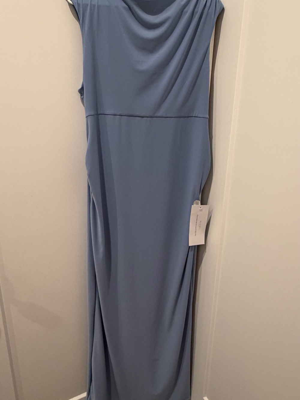 Club L London maternity maxi dress - Picture 3 of 4